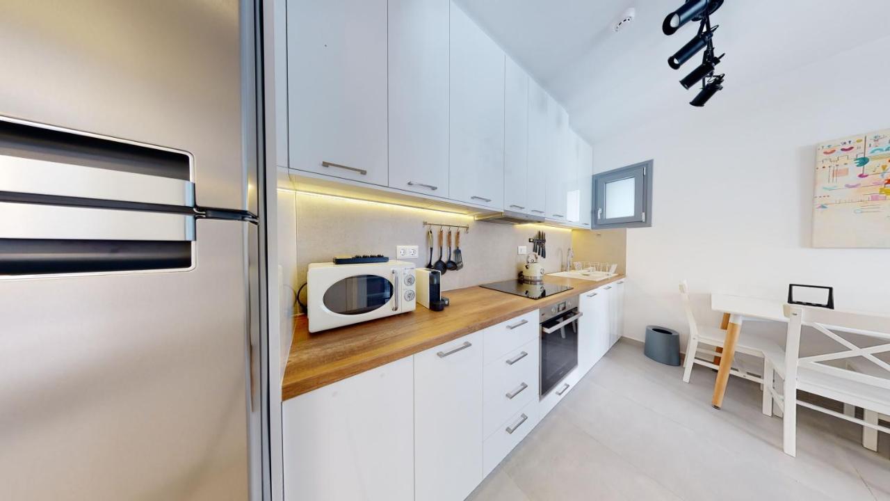 Hosting Moments Private Pool Holiday Home Άνω Μερά Εξωτερικό φωτογραφία