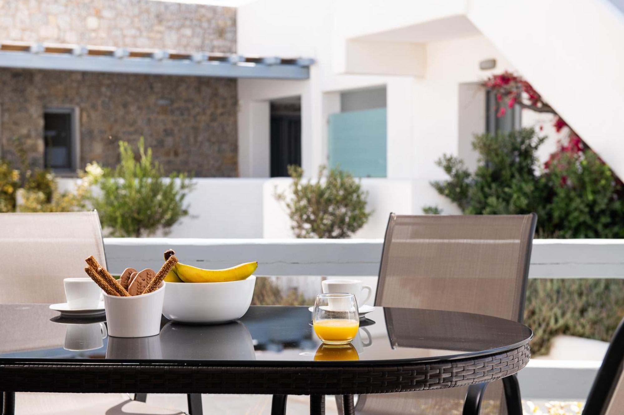 Hosting Moments Private Pool Holiday Home Άνω Μερά Εξωτερικό φωτογραφία